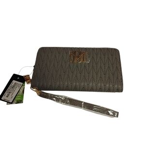 Badgley Mischka Gray Long Vegan Quilted Phone Cards Wallet NWT
